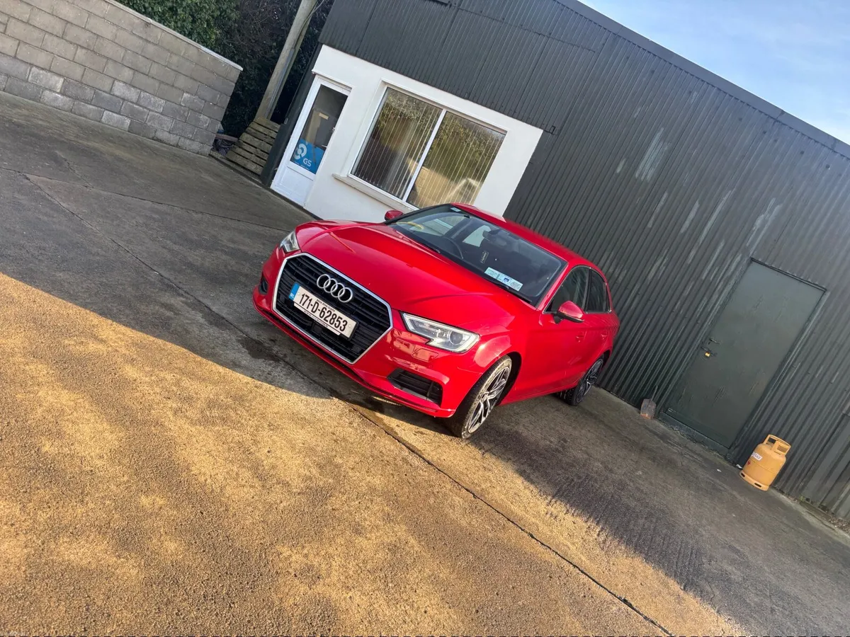 Audi A3 2017 - Image 2