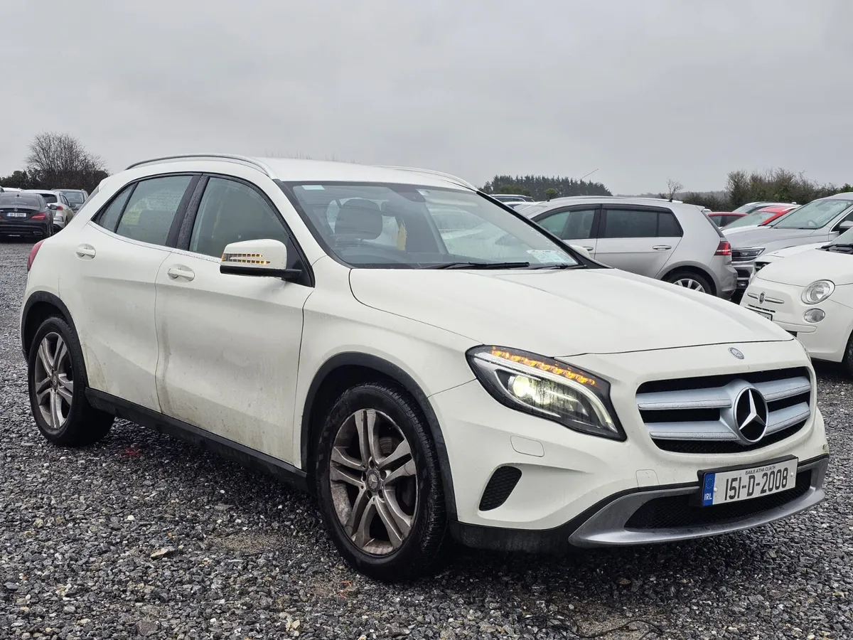 Mercedes-Benz GLA 2015 automatic €6990 - Image 1