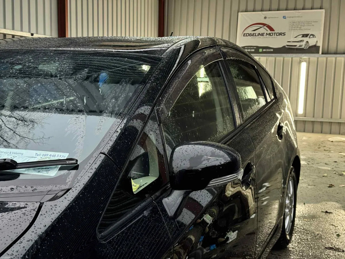 Toyota Prius 2014 - Image 4