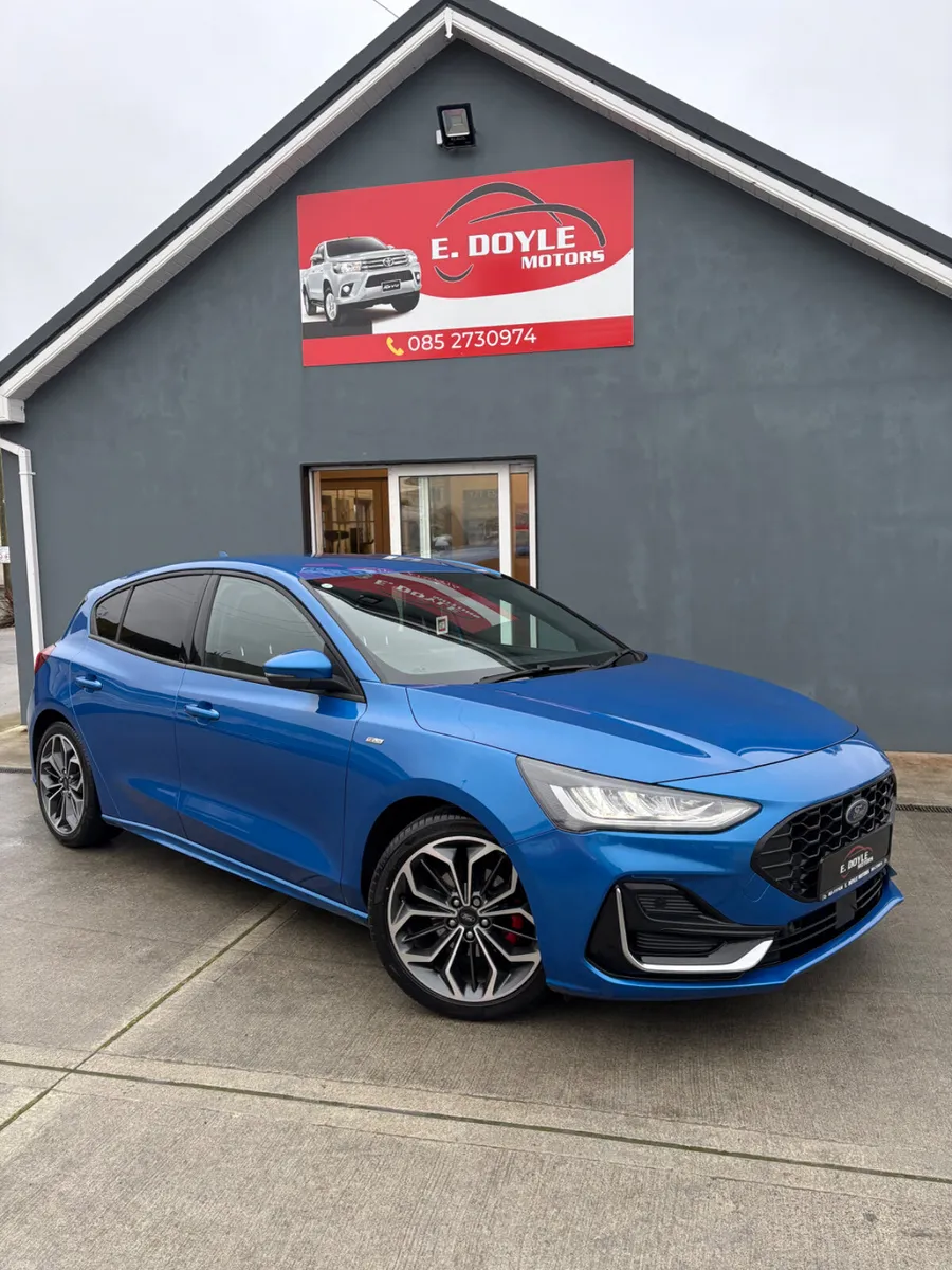 2022 Ford Focus ST Line Vignale Auto - Image 1