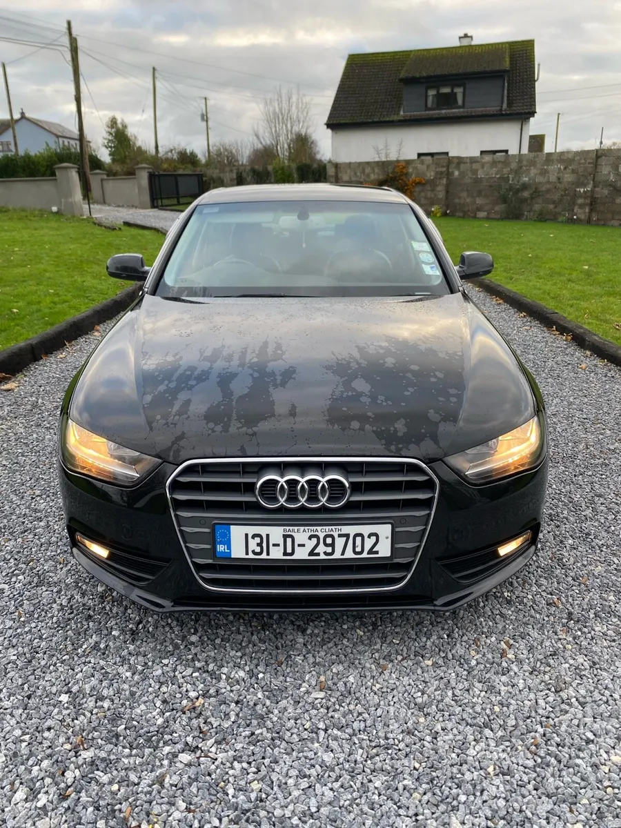 Audi A4 2013 - Image 2