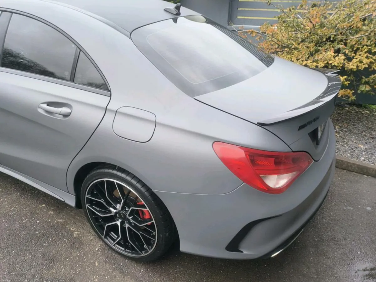 Mercedes CLA - Image 2
