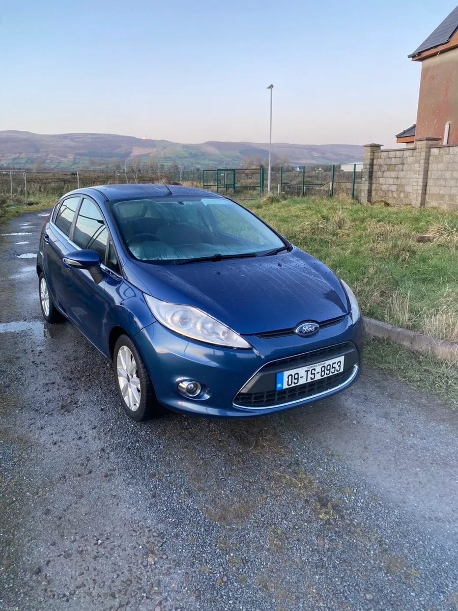 2009 Ford fiesta - Image 1
