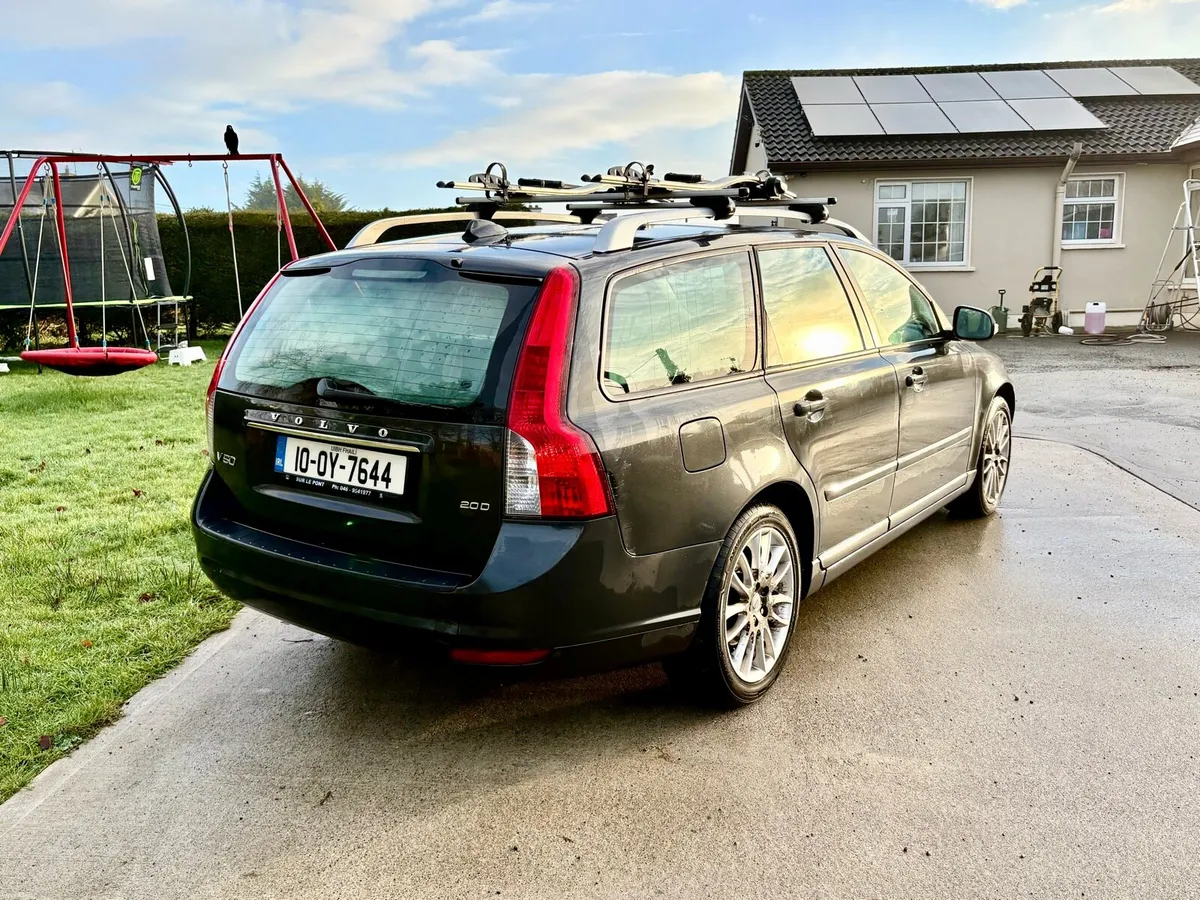 2010 VOLVO V50 2.0D NEW NCT - Image 3