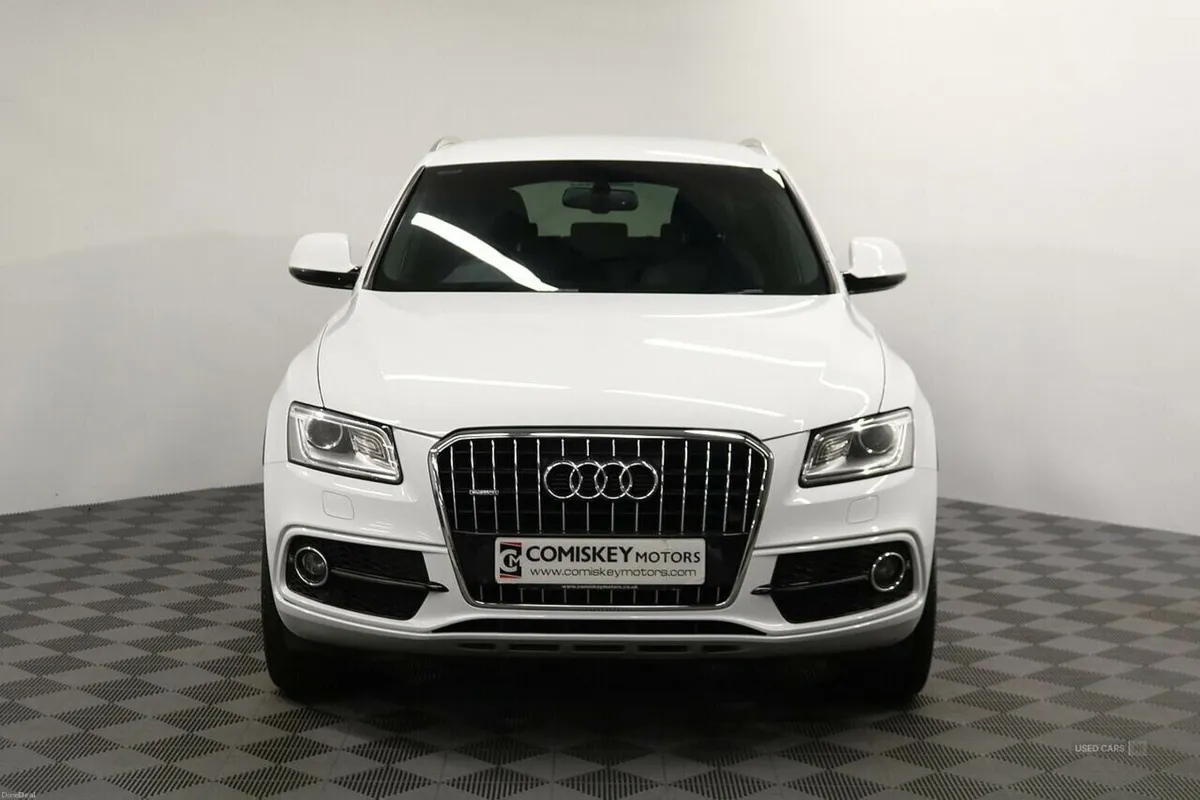 Audi Q5 TDI S line Plus - Image 2