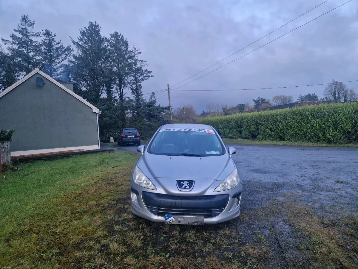 Peugeot 308 for parts - Image 4