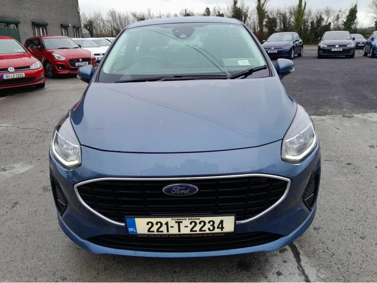 Ford Fiesta TREND CONNECTED 1.1 075 M5 4DR - Image 3