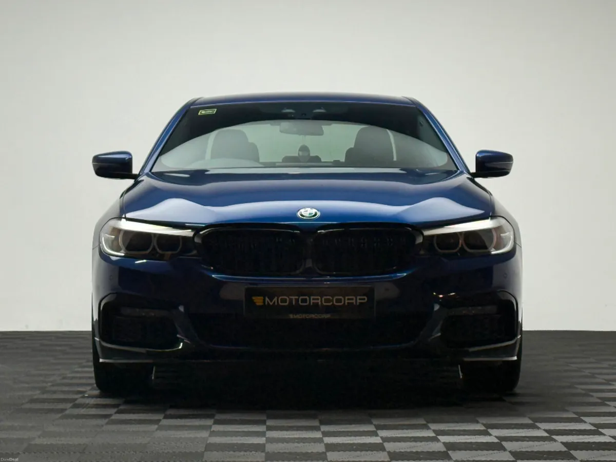 BMW 5-Series 530E M SPORT - Image 2