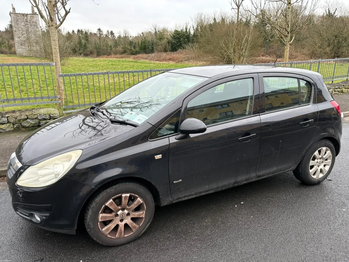 Opel Corsa 2010 - Image 2