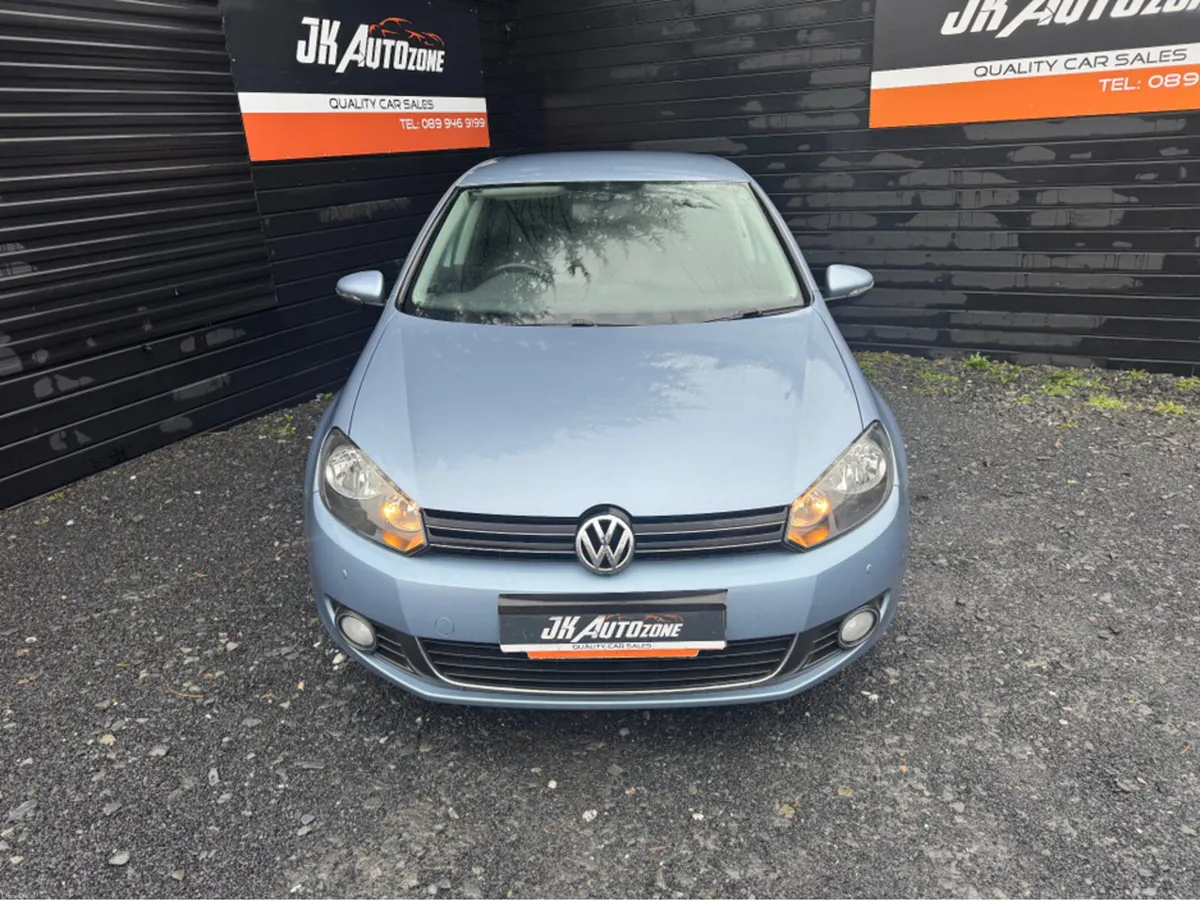 Volkswagen Golf *1.2 TSI AUTO 5DR* - Image 2