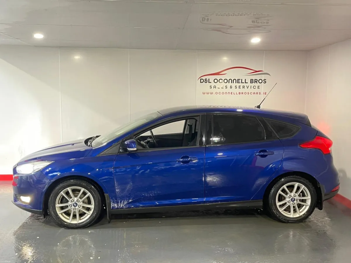 Ford Focus STYLE 1.5 TD 95PS 6SPEED 4 5DR 4DR - Image 3