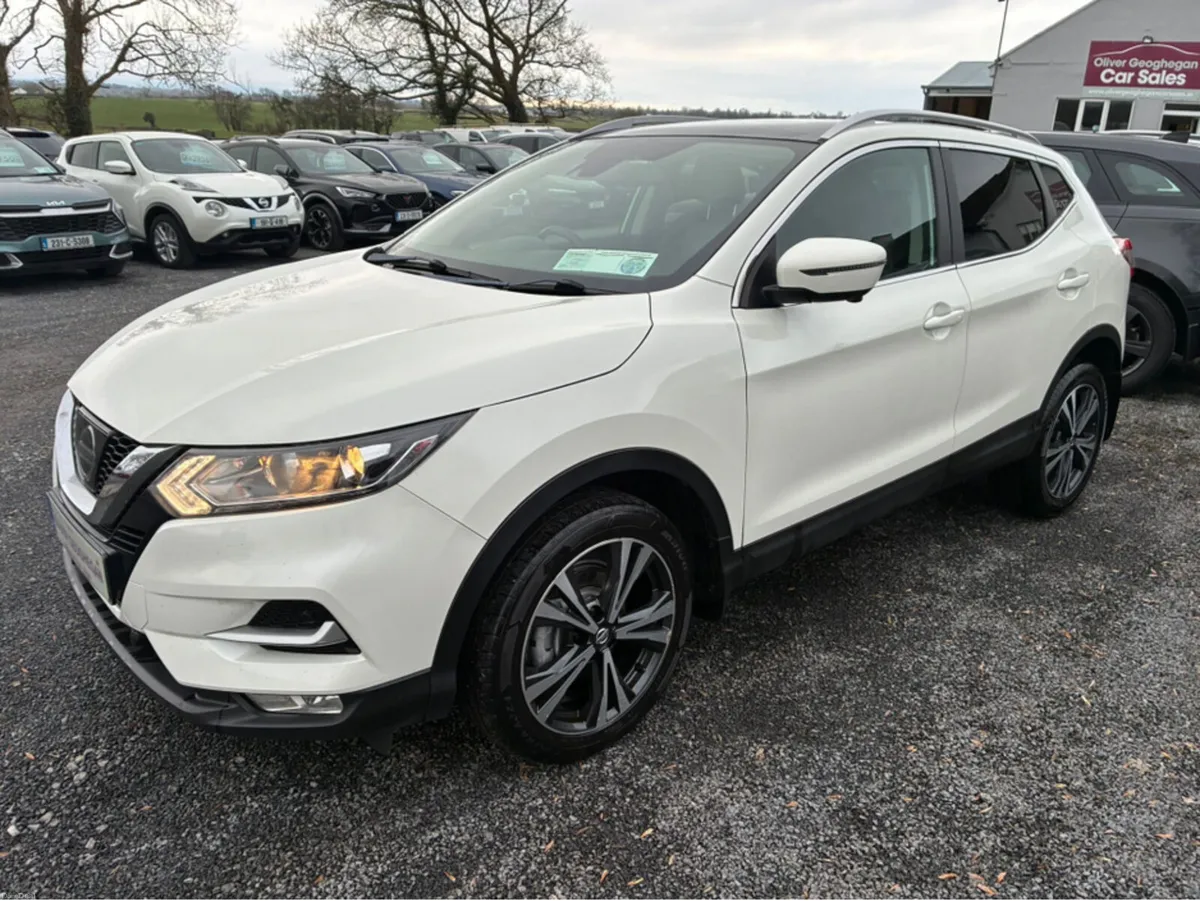 Nissan Qashqai 1.5 SV PREMIUM (LEATHER) - Image 4