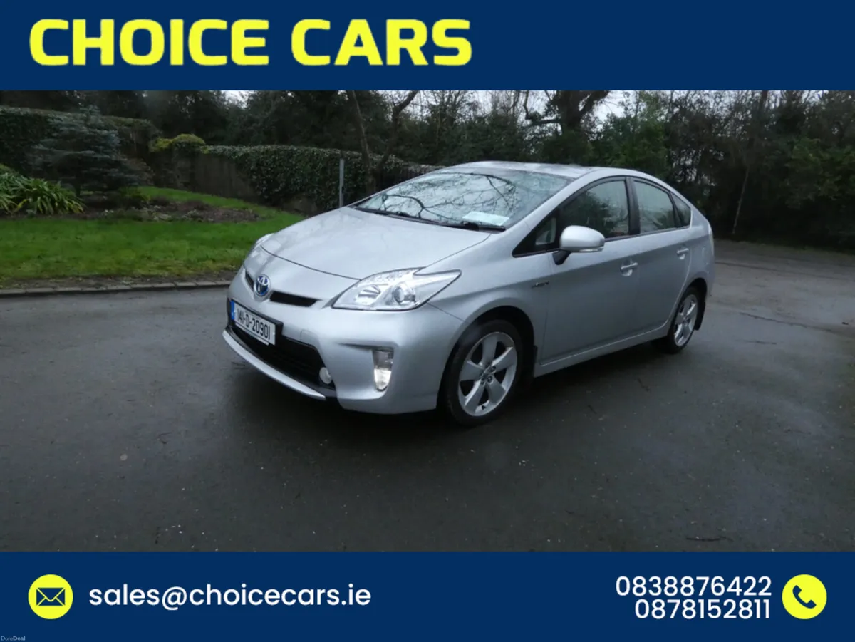 Toyota Prius HYBRID LUXURY 4DR AUTO - Image 2
