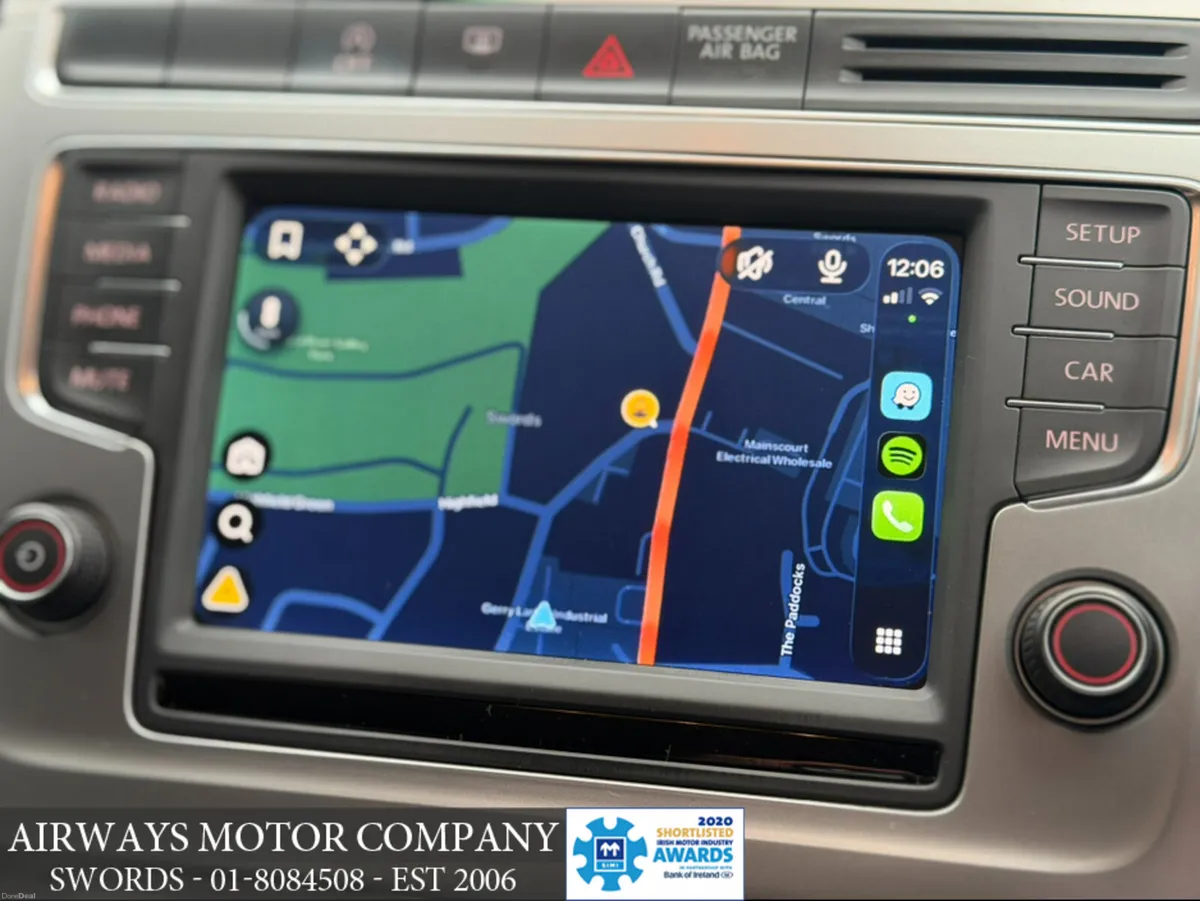 Volkswagen Polo BEATS EDITION 1.2 TSI DSG - LOW KM - Image 4