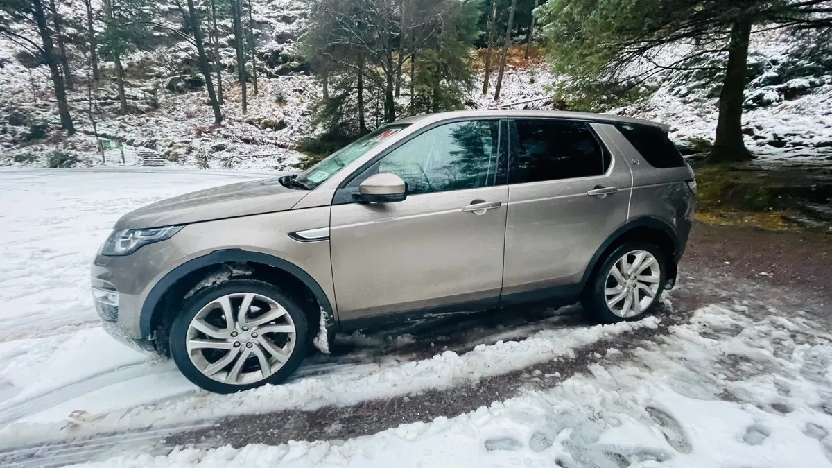 Land Rover Discovery Sport 2017 - Image 1