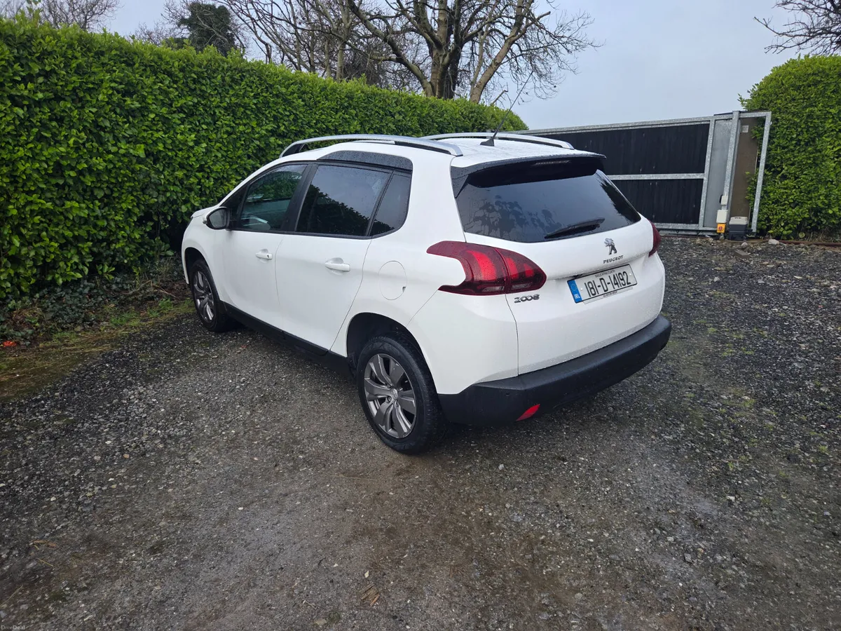 Peugeot 2008 1.2 Puretec Low Milage - Image 4