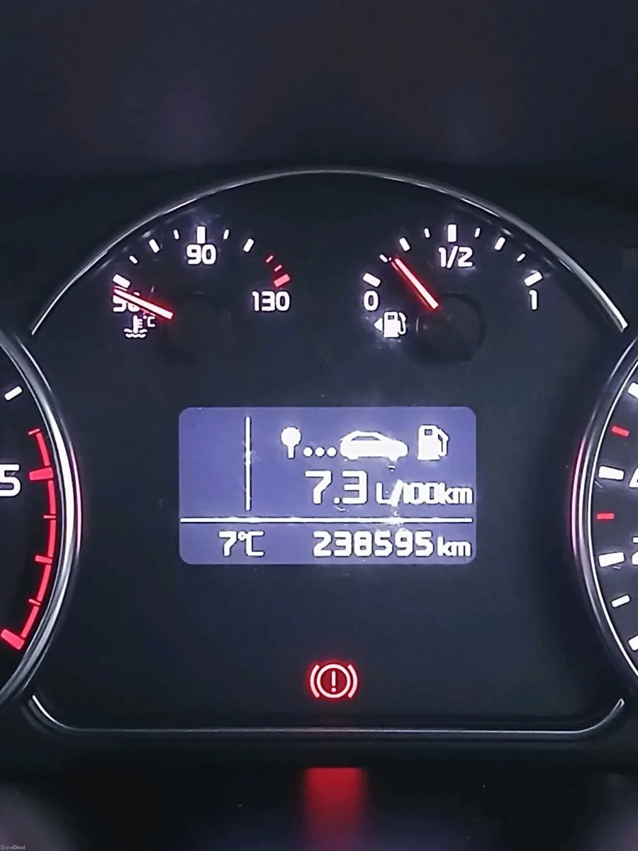 Kia Carens 1.7 CRDI - Image 3