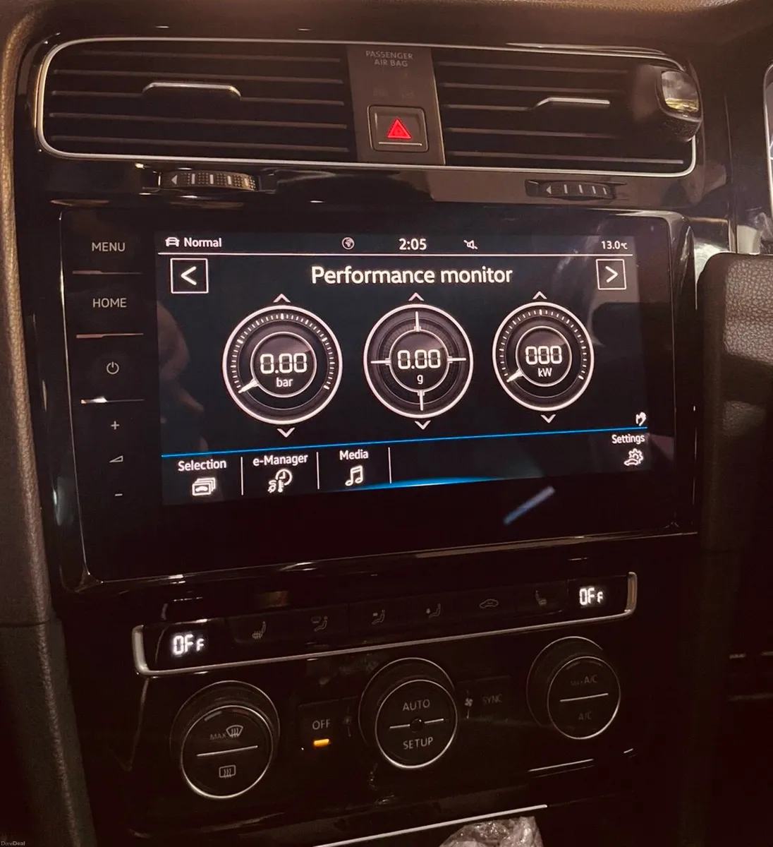 2018 Golf R - Image 2