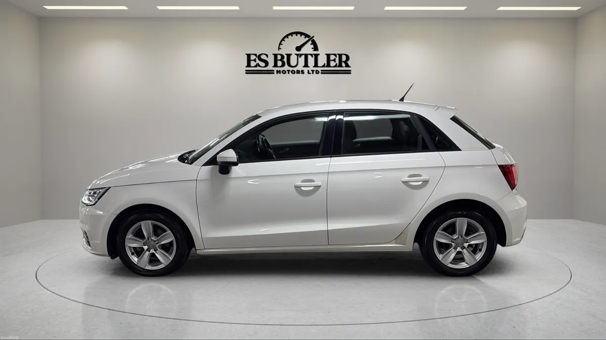 2016 Audi A1 1.0TFSI AUTO ONLY 42,000KMS - Image 2