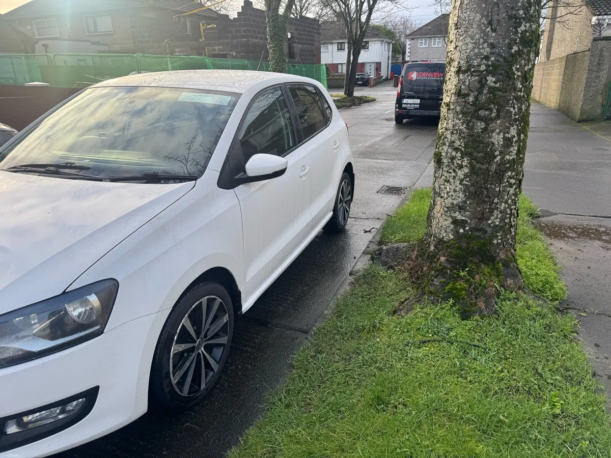 Volkswagen polo - Image 2