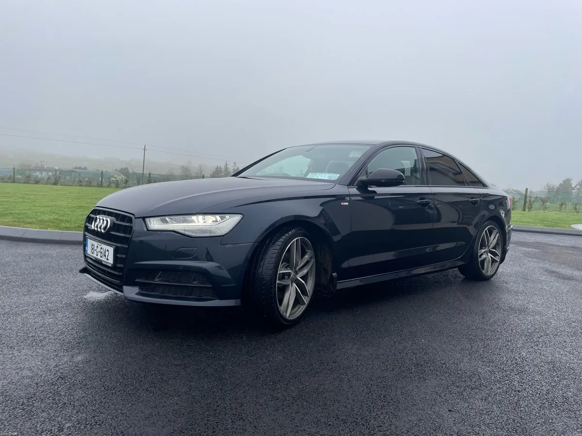 Audi A6 Quattro ultra black edition - Image 2