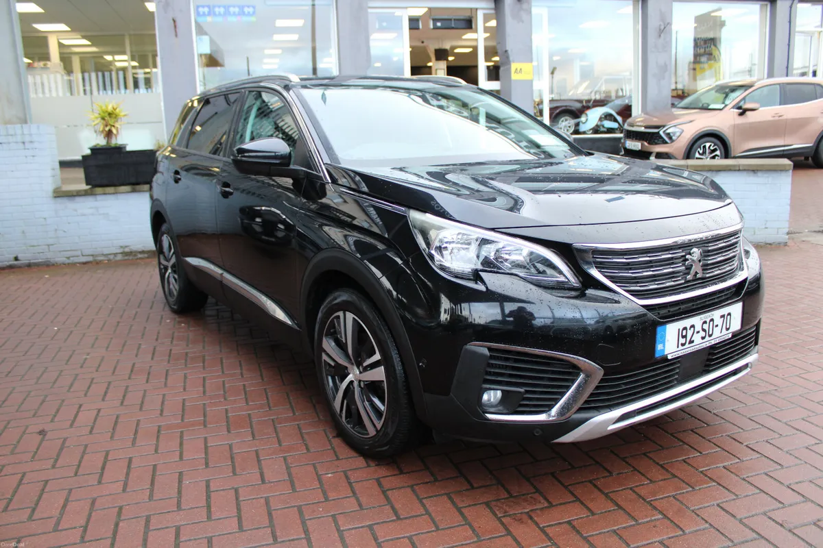 Peugeot 5008 2019 - Image 1