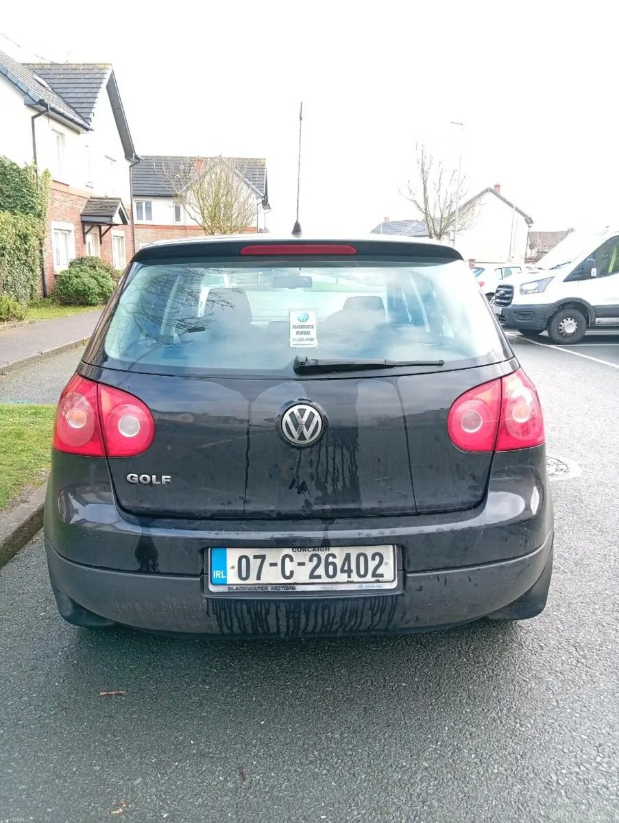 Volkswagen Golf 2007 1.4 petrol - Image 2