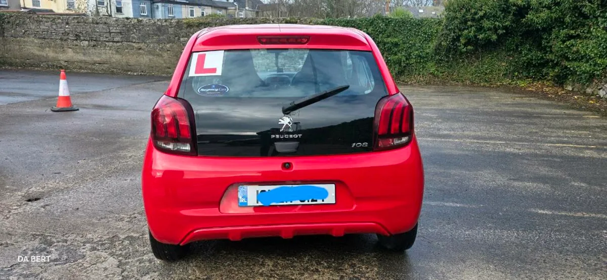 PEUGEOT 108 - Image 3