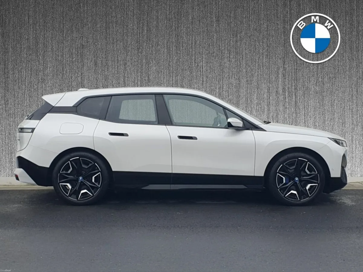 BMW iX xDrive50 M Sport - Image 3