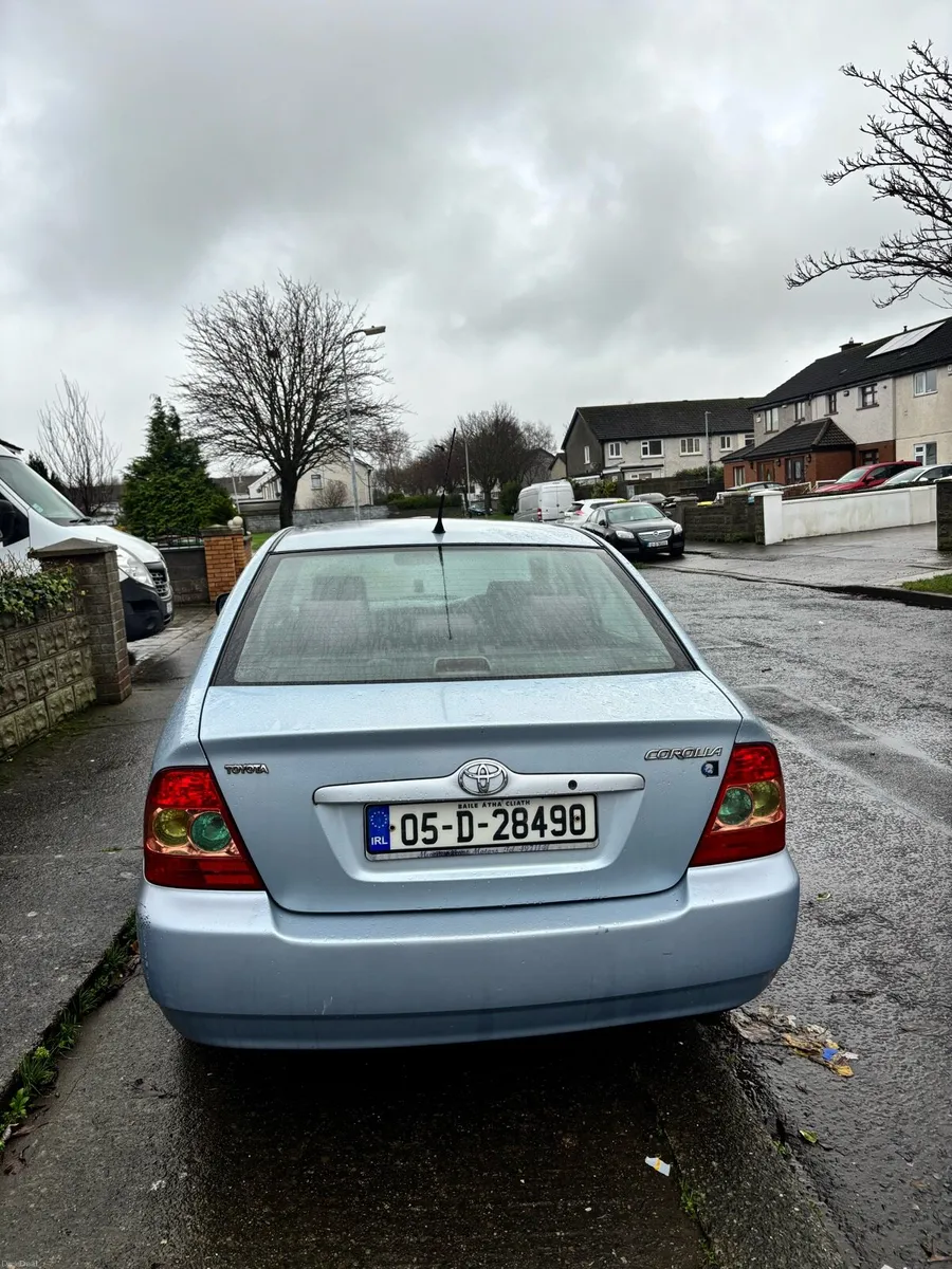 Toyota Corolla - Image 2