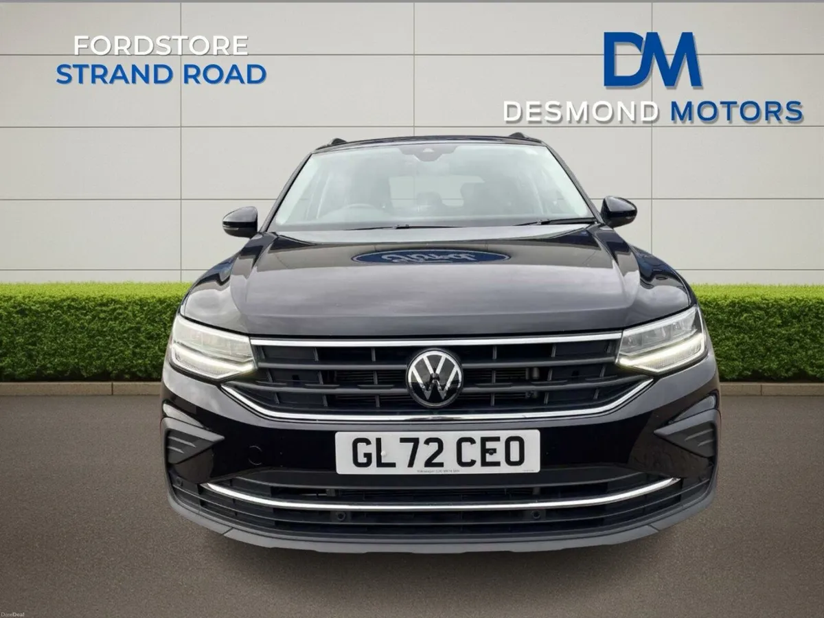 Volkswagen Tiguan 2023 - Image 2