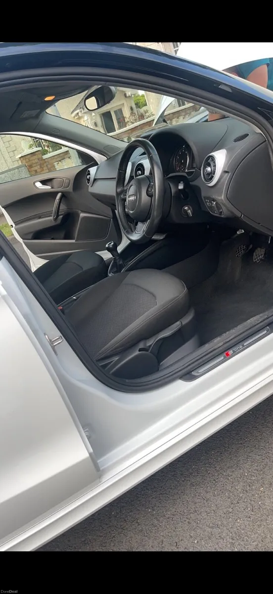 Audi A1 2015 - Image 4