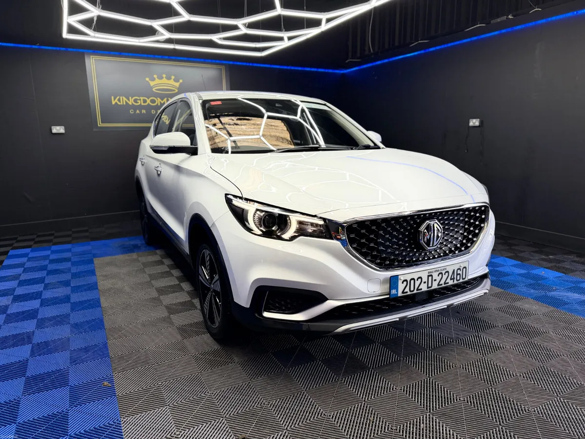 MG ZS 2020 Automatic,low km - Image 4