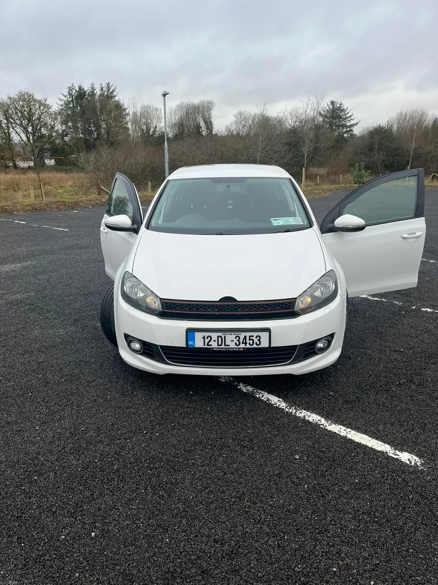 Volkswagen Golf 2012 - Image 4