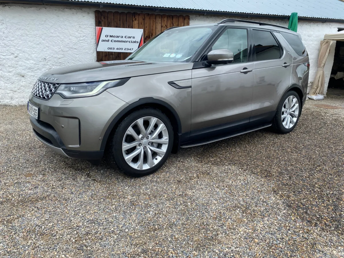 Land Rover Discovery 2022 - Commercial - Image 1