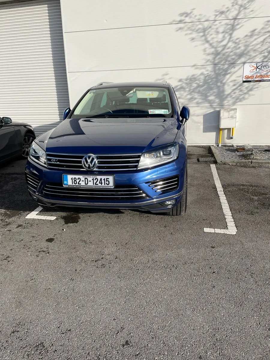 VW Touareg 2018 N1 5 seat commercial - Image 1