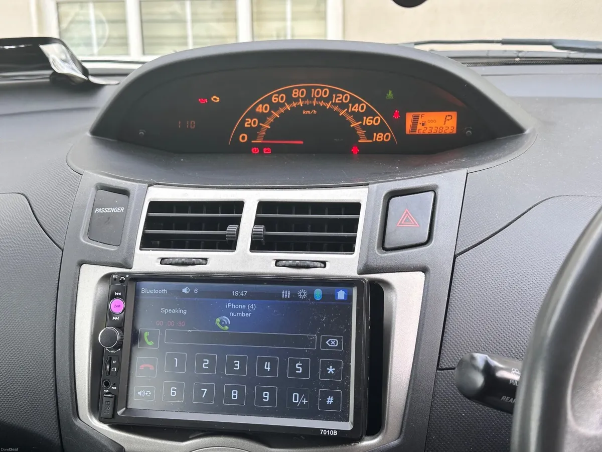 Toyota Vitz 2009 Automatic Transmission - Image 2