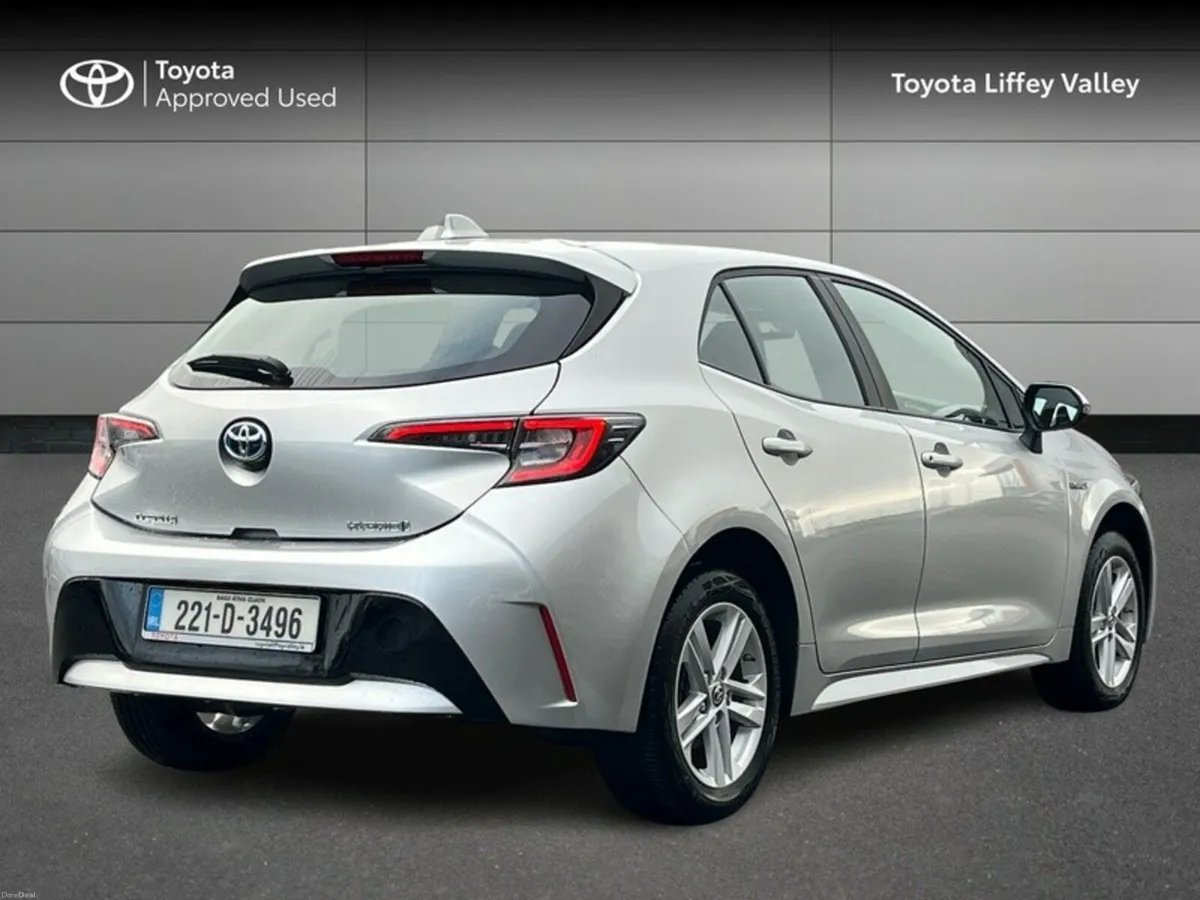 Toyota Corolla HYBRID LUNA H/B 4DR AUTO - Image 2