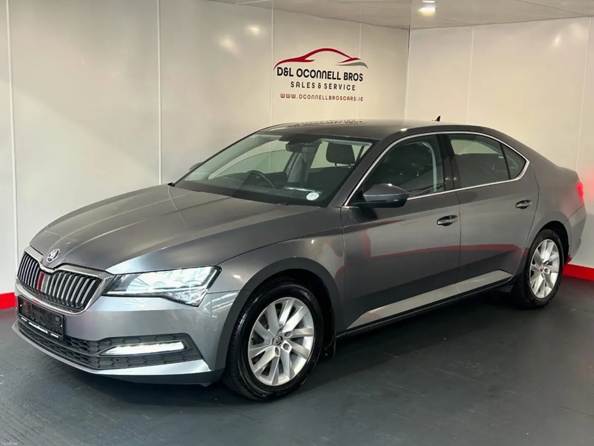 Skoda Superb AMBITION 2.0 TDI 150HP 5DR - Image 2