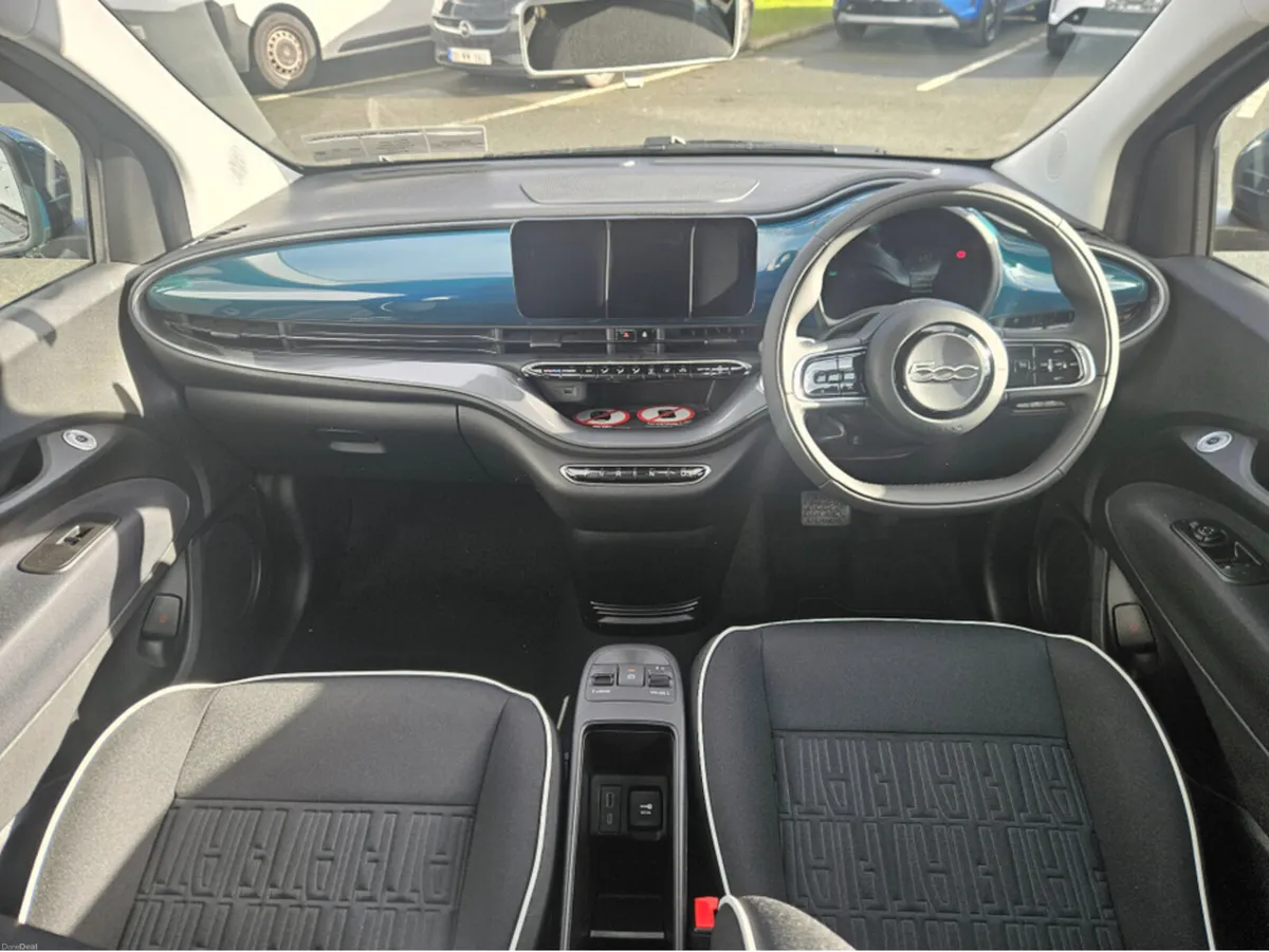 Fiat 500e ICON 42KWH 3DR AUTO - Image 2
