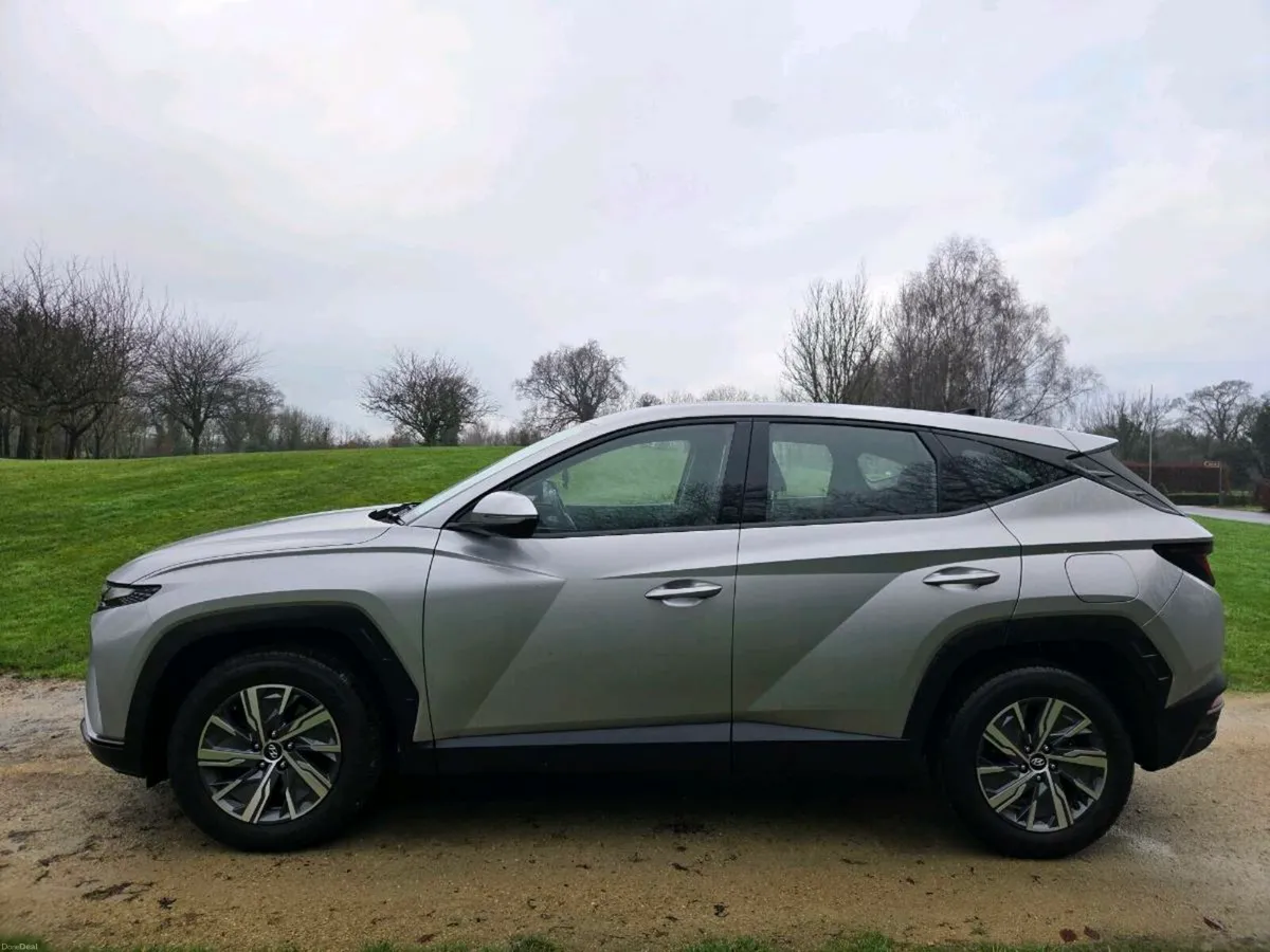 212 HYUNDAI TUCSON COMFORT PLUS - Image 2