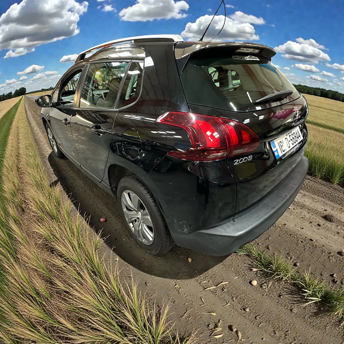 Peugeot 2008 1.6 BlueHDi 75bhp Active - Image 2