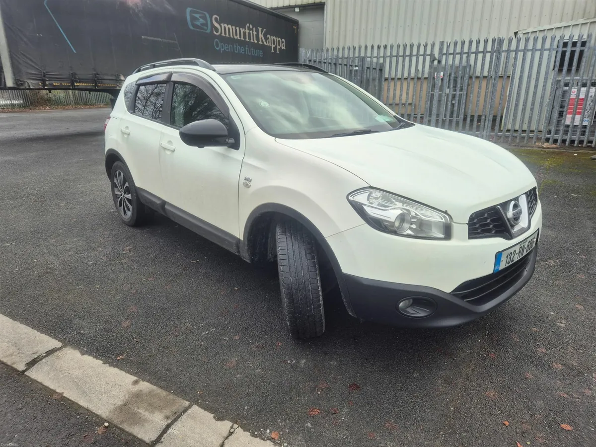 Nissan Qashqai 2013 - Image 1