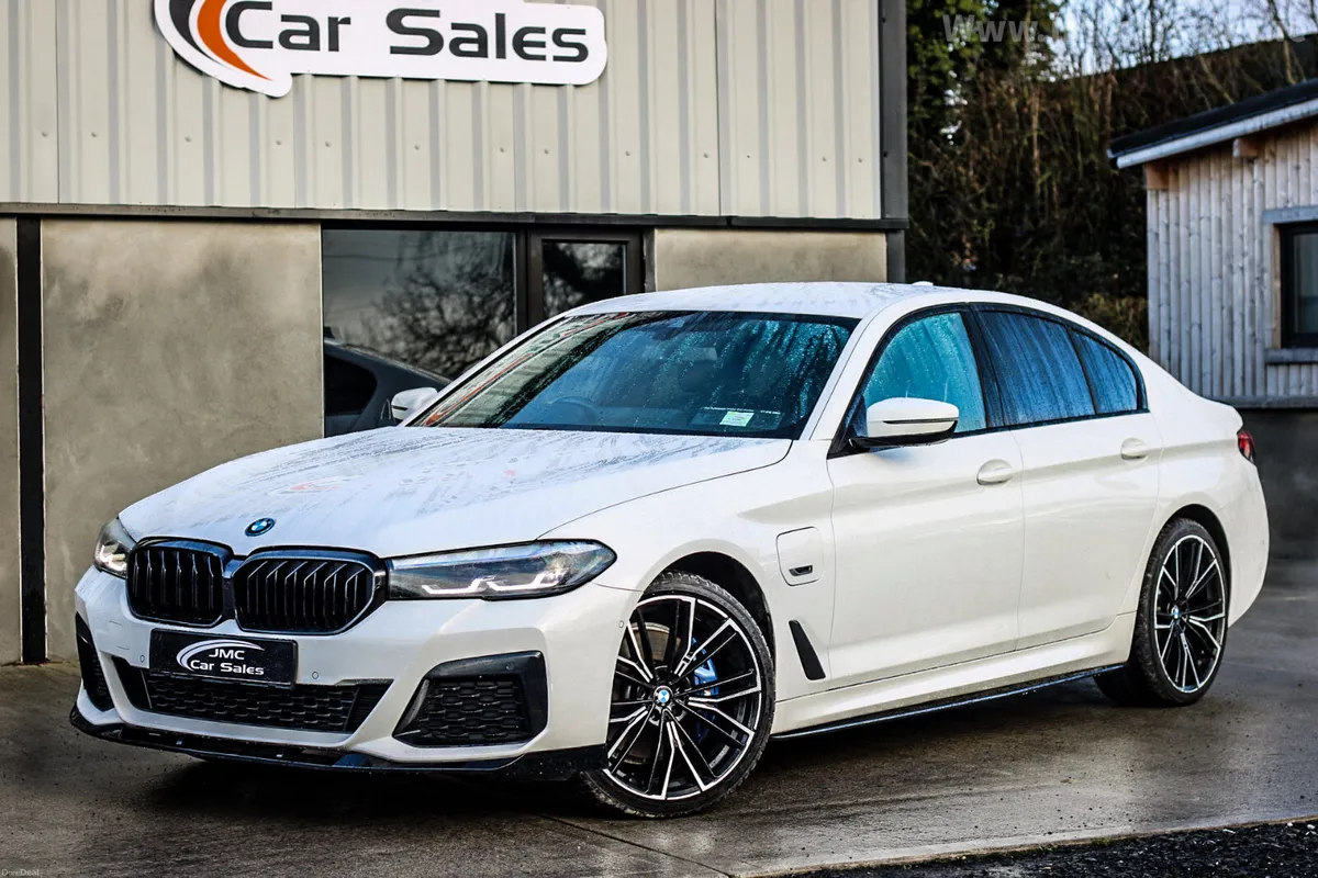 2022 BMW 530E M-SPORT PLUG IN HYBRID - Image 1