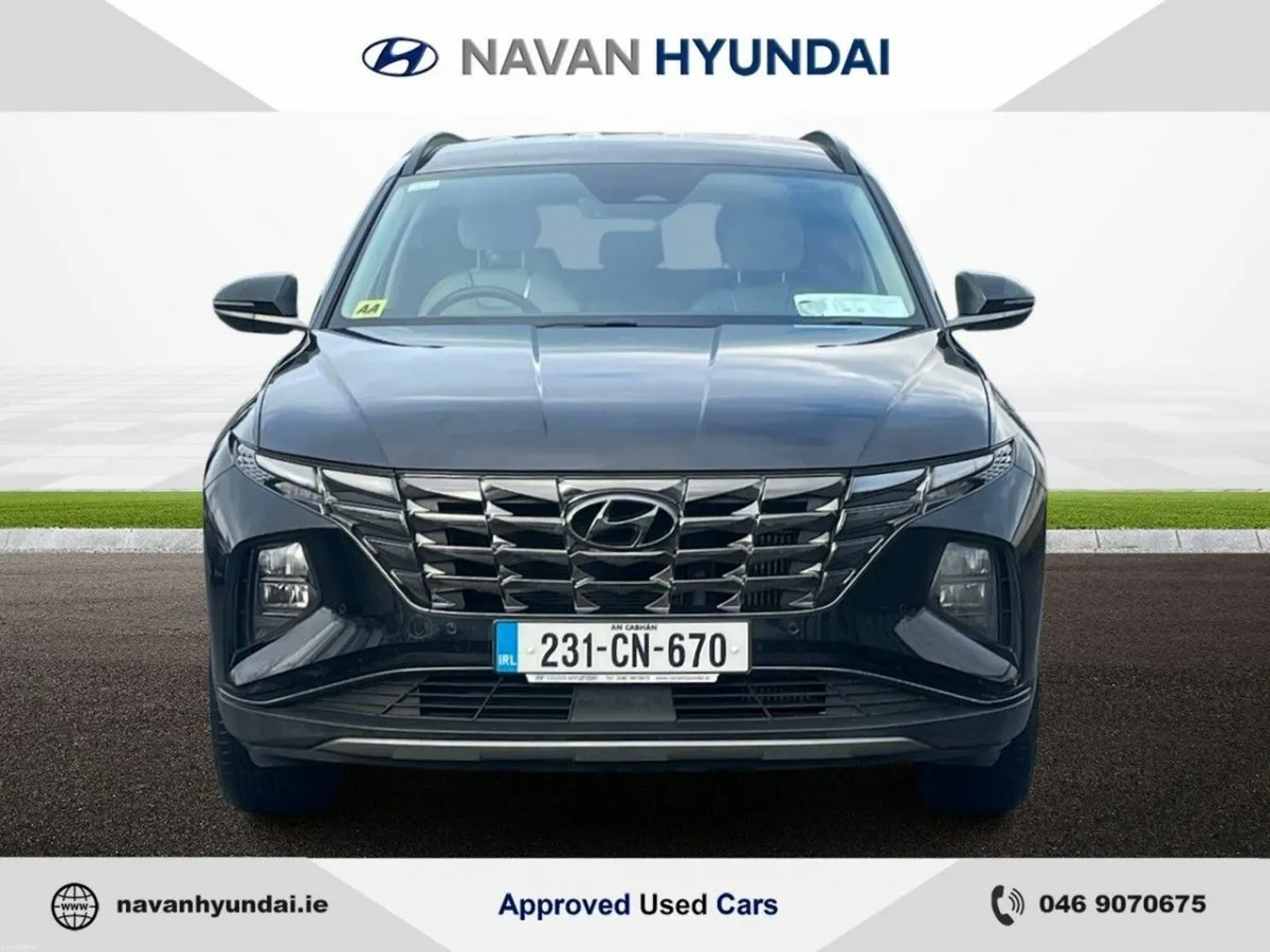 Hyundai Tucson 2WD Executive Plus - Image 2