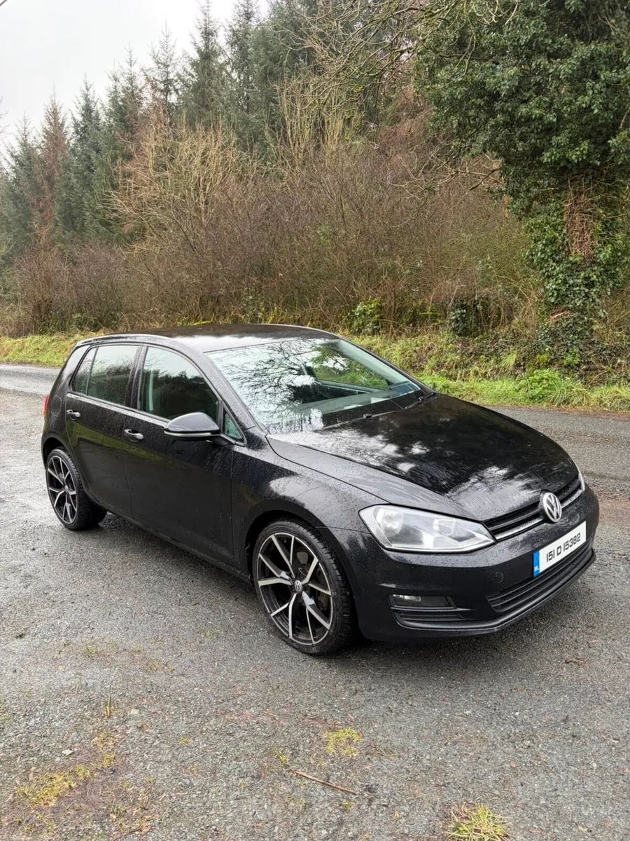 2015 Volkswagen Golf - Image 3