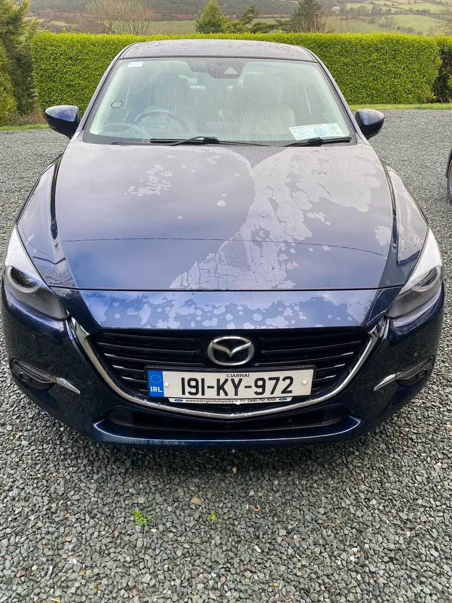 Mazda 3 - Image 2