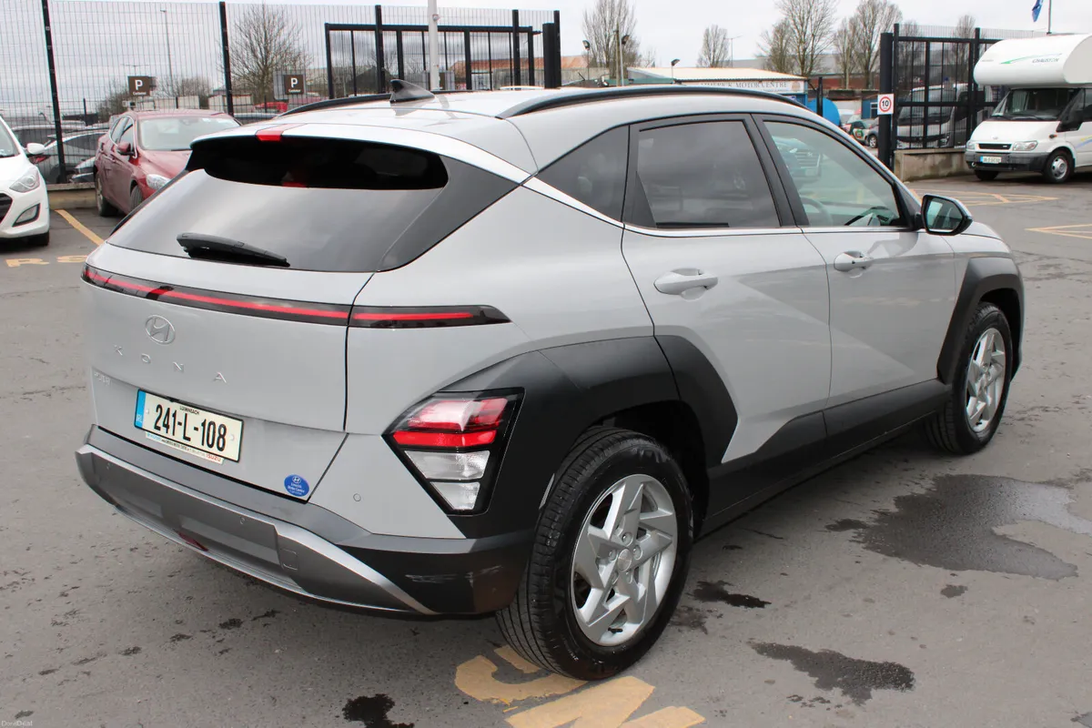 Hyundai KONA 2024 - Image 5