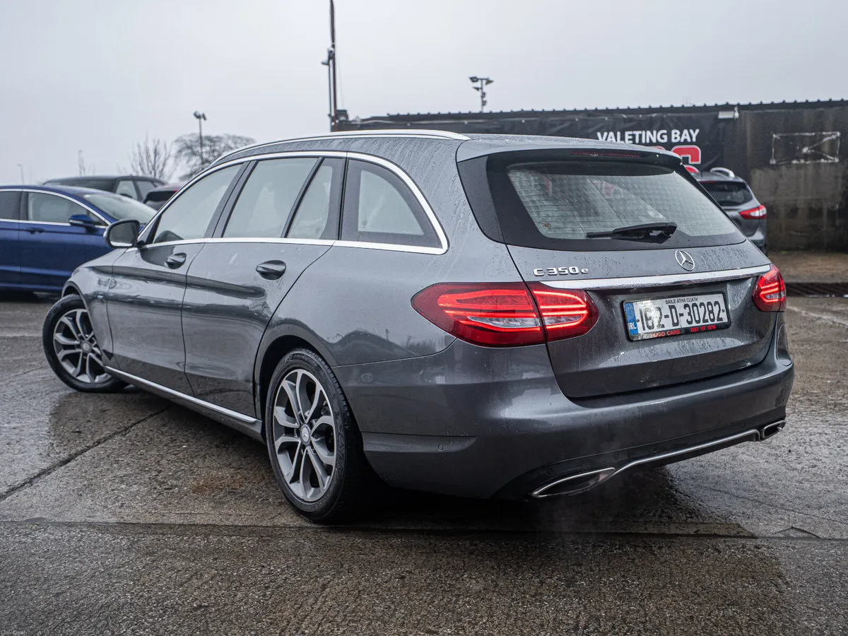 162 C350 Hybrid Sport/New NCT/Low mls/1yr warranty - Image 2