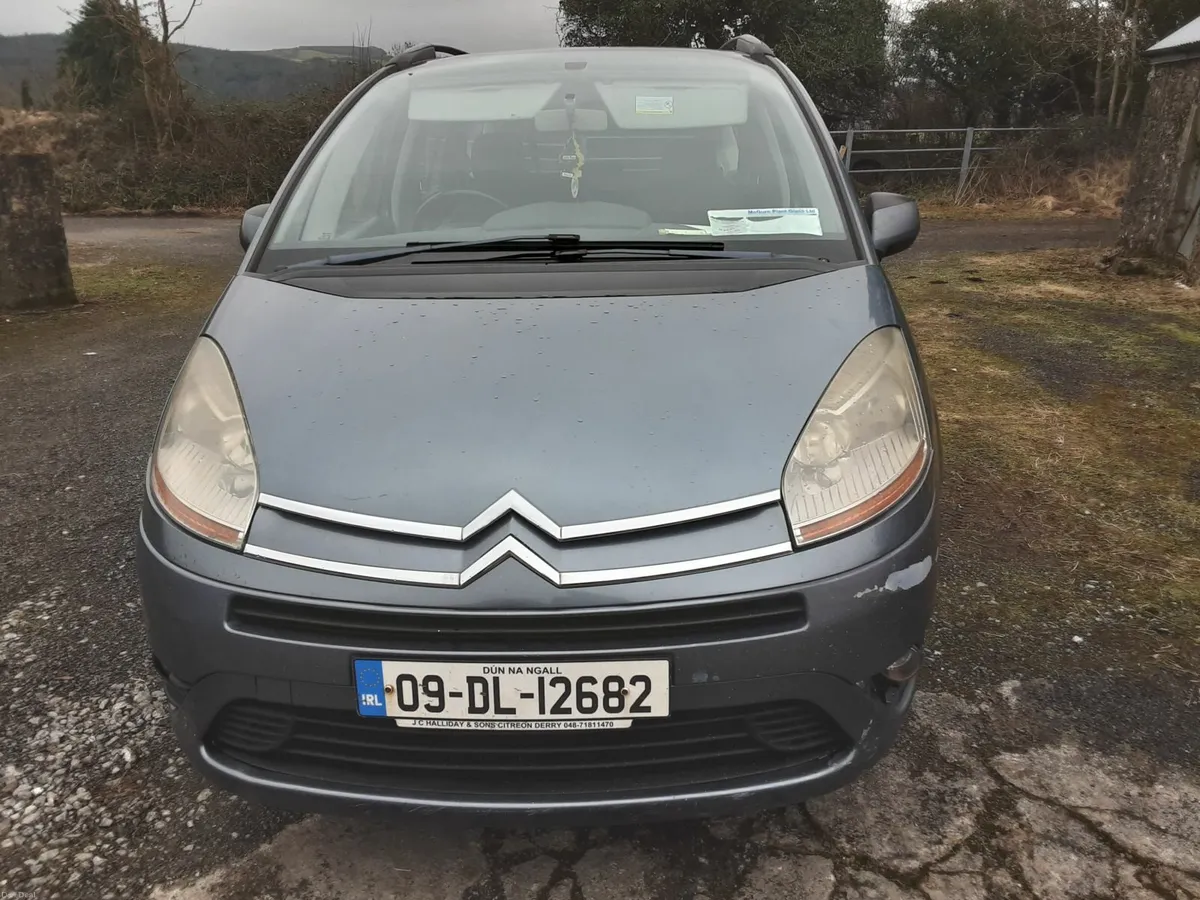 Citroen C4 7 seater just tested - Image 1